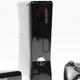 Illustration for article titled The New Xbox 360 in Person: So Glossy It Hurts